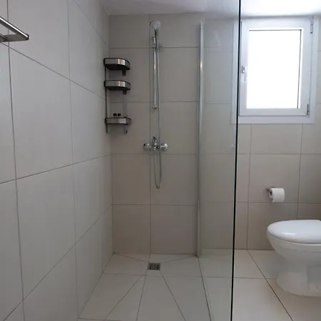 Classic 3br By Makariou Avenue Apartament Nikozja
