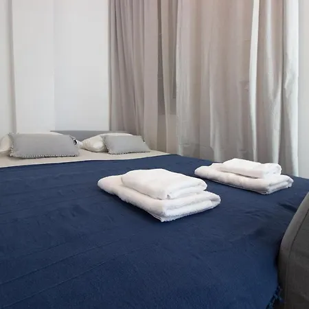 Classic 3br By Makariou Avenue Nikozja