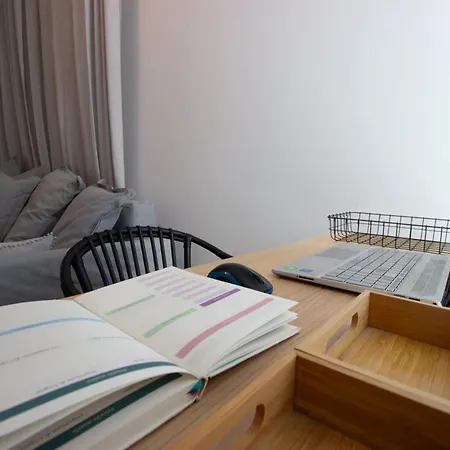 Classic 3br By Makariou Avenue Apartament Nikozja